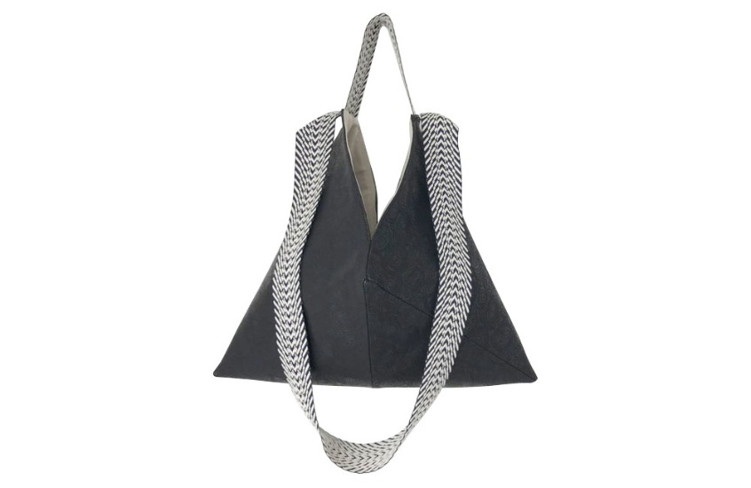Triangle Bag-Leather